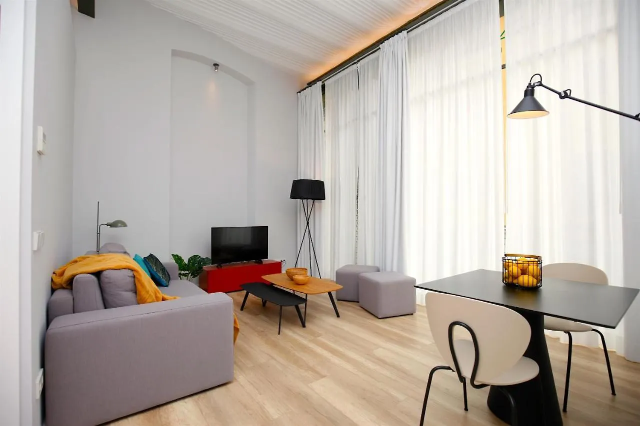 Apartamento L´Aguila Suites - Turismo de Interior Palma de Mallorca España