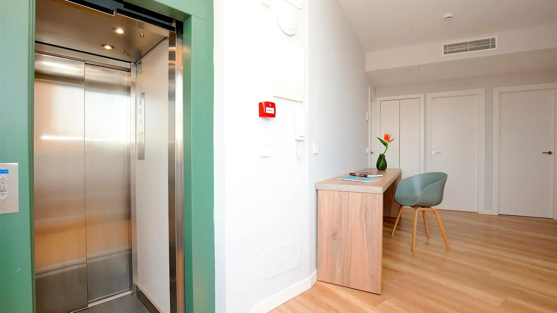 Apartamento L´Aguila Suites - Turismo de Interior Palma de Mallorca España